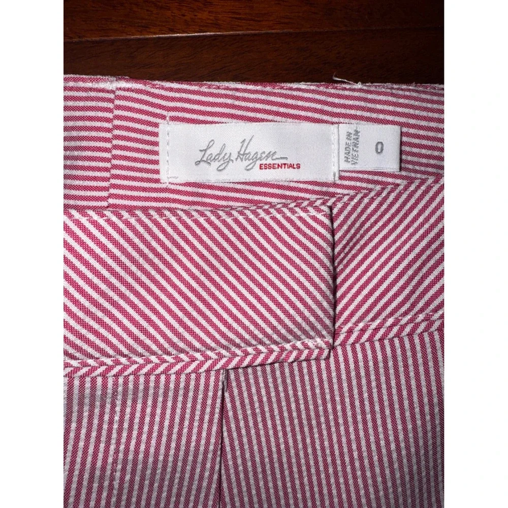 Lady Hagen Golf Shorts Womens 0 Red White Excellent Striped Seersucker